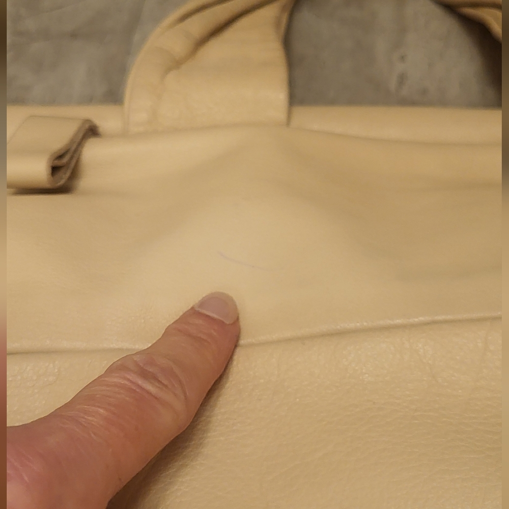 Alberta Di Canio Women's Cream Shoulder Bag - Picture 12 of 16